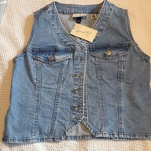 Universal Thread Light Blue Denim Vest M